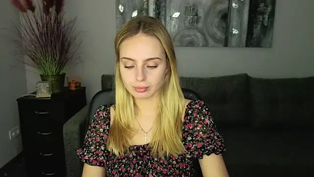 Tina Jonesi online show from 11-08-25, 06:35