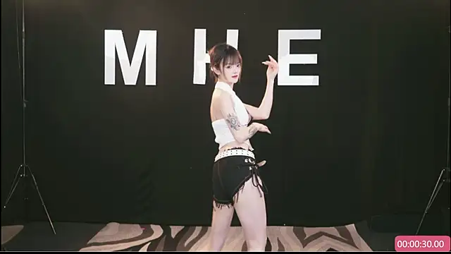 MHe-002 online show from 04-12-26, 10:09