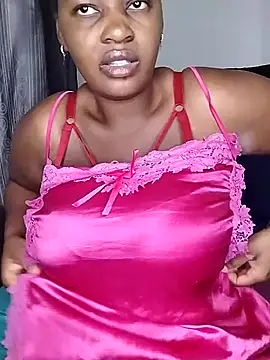 Miss-Berries online show from 05-25-26, 01:28