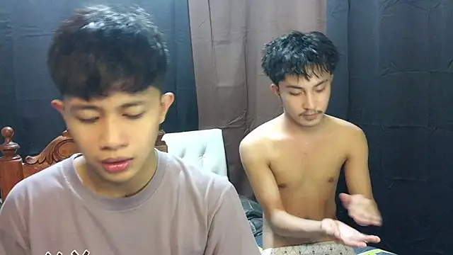 Snapshot of Urloverhardcock chatting on 07-18-26, 06:50 Urloverhardcock online show from 07-18-26, 06:50