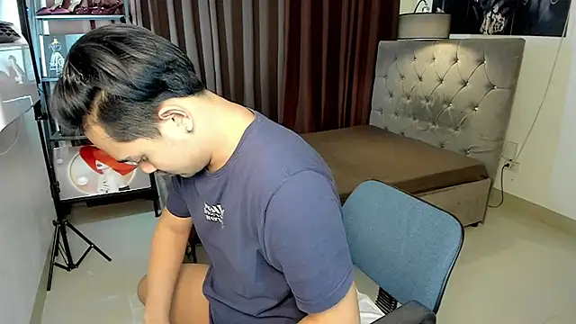 Snapshot of asianblackbigcock chatting on 01-11-26, 10:09 asianblackbigcock online show from 01-11-26, 10:09