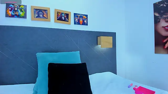 Andhrea Vale online show from 03-31-26, 12:27