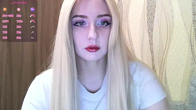 Snapshot of Nikki_Rose chatting on 11-28-25, 01:58 Nikki Rose online show from 11-28-25, 01:58