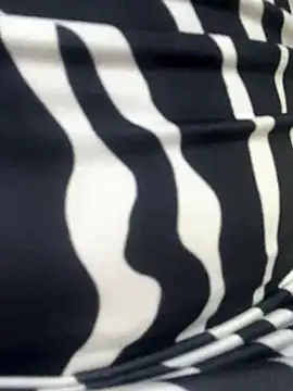 Snapshot of _vaiolet_owo chatting on 11-16-25, 07:08 vaiolet owo online show from 11-16-25, 07:08