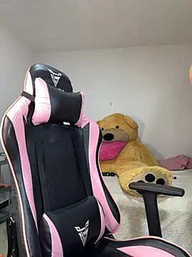 Snapshot of sweetmuslim01 chatting on 02-23-25, 11:36 sweetmuslim01 online show from 02-23-25, 11:36