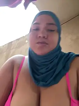 Snapshot of sweetmuslim01 chatting on 05-23-26, 09:08 sweetmuslim01 online show from 05-23-26, 09:08