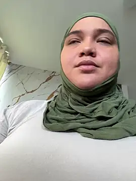 Snapshot of sweetmuslim01 chatting on 05-30-26, 08:39 sweetmuslim01 online show from 05-30-26, 08:39