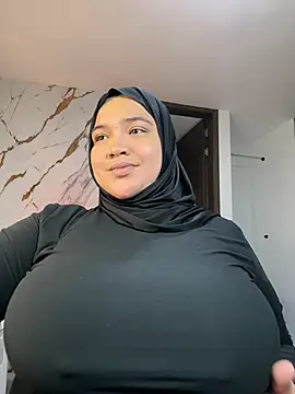 Snapshot of sweetmuslim01 chatting on 07-03-26, 12:17 sweetmuslim01 online show from 07-03-26, 12:17