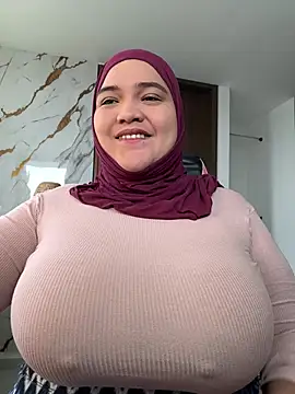 Snapshot of sweetmuslim01 chatting on 07-18-26, 06:56 sweetmuslim01 online show from 07-18-26, 06:56