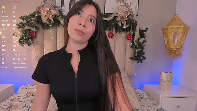 Snapshot of EmilyMiller_22 chatting on 12-16-25, 10:53 EmilyMiller 22 online show from 12-16-25, 10:53