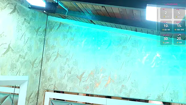 Snapshot of crystal_gilton chatting on 11-11-25, 07:03 crystal gilton online show from 11-11-25, 07:03