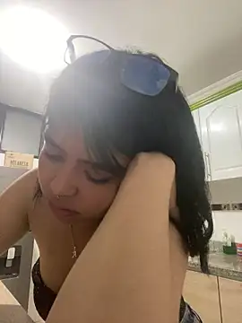 VIOLET EF online show from 12-16-25, 02:49