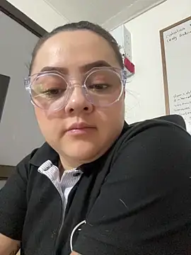 cleo wale  online show from 11-10-25, 10:53