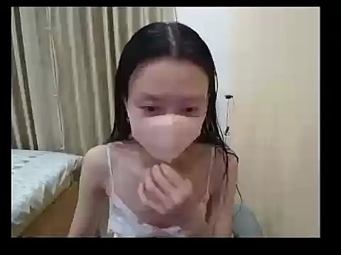 Lil-Cherries online show from 05-03-26, 04:13