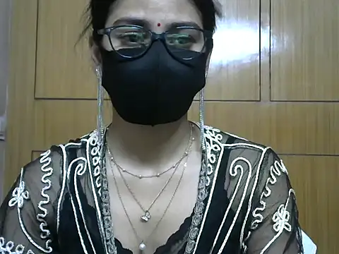 Snapshot of Fairy_Pie chatting on 04-27-26, 06:50 Fairy Pie online show from 04-27-26, 06:50