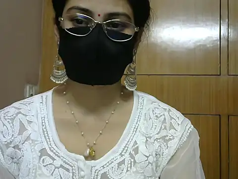 Snapshot of Fairy_Pie chatting on 05-22-26, 05:29 Fairy Pie online show from 05-22-26, 05:29