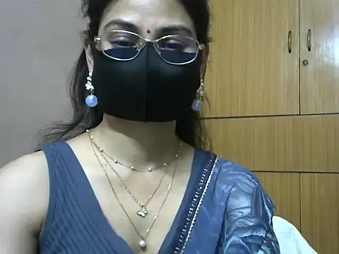 Snapshot of Fairy_Pie chatting on 05-23-26, 05:50 Fairy Pie online show from 05-23-26, 05:50