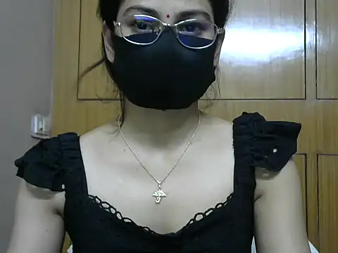 Snapshot of Fairy_Pie chatting on 05-31-26, 08:10 Fairy Pie online show from 05-31-26, 08:10