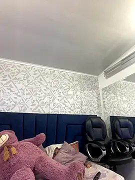 Snapshot of CelesteJones1 chatting on 11-26-25, 11:44 CelesteJones1 online show from 11-26-25, 11:44