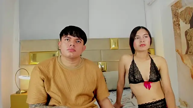 Snapshot of LoveRebels_ chatting on 12-15-25, 12:53 LoveRebels online show from 12-15-25, 12:53