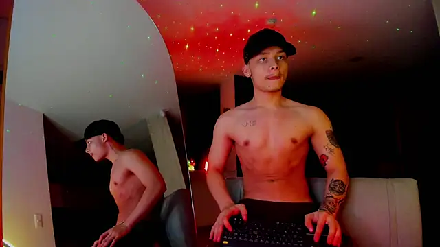 Zeus Jeff online show from 11-18-25, 07:02