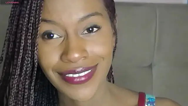 Aliis Love online show from 12-18-25, 04:57