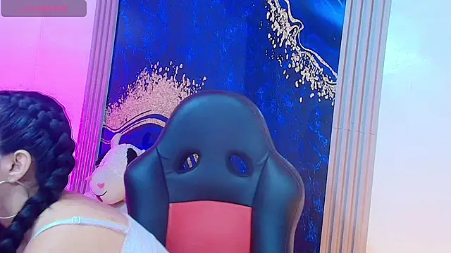 Snapshot of sharon_diamond_ chatting on 11-22-25, 03:38 sharon diamond online show from 11-22-25, 03:38