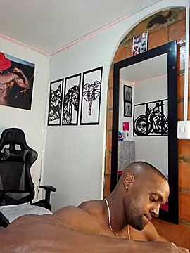 Snapshot of MIKE_KILIANjs chatting on 11-22-25, 02:16 MIKE KILIANjs online show from 11-22-25, 02:16