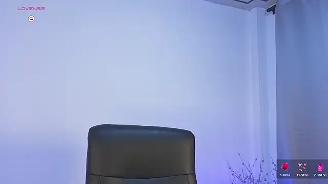 MissEmma   online show from 11-19-25, 08:31