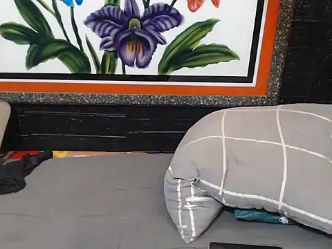 tsbrownmorena69 online show from 04-18-26, 02:04