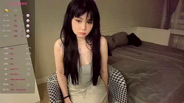 CharlyOrwell online show from 11-29-25, 07:06