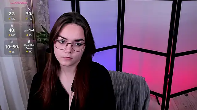 Snapshot of Lily__Evans chatting on 12-04-25, 04:00 Lily Evans online show from 12-04-25, 04:00