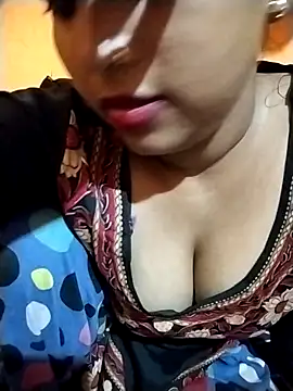Sexy Divya   online show from 06-08-26, 05:46
