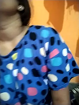 Sexy Divya   online show from 06-17-26, 12:24