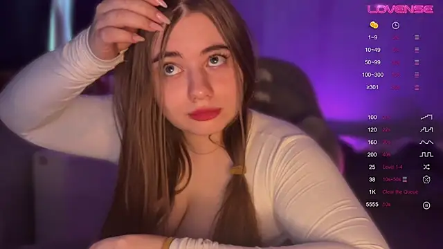 AmeliaMiles online show from 04-19-26, 08:02