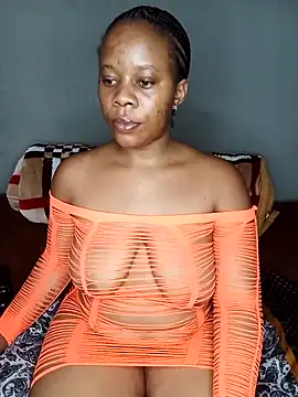 Snapshot of Emmylove-xr25 chatting on 11-23-25, 12:16 Emmylove-xr25 online show from 11-23-25, 12:16