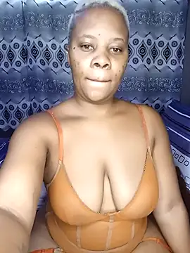 Snapshot of Emmylove-xr25 chatting on 01-08-26, 07:54 Emmylove-xr25 online show from 01-08-26, 07:54