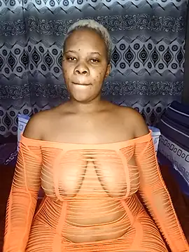 Snapshot of Emmylove-xr25 chatting on 01-11-26, 08:19 Emmylove-xr25 online show from 01-11-26, 08:19