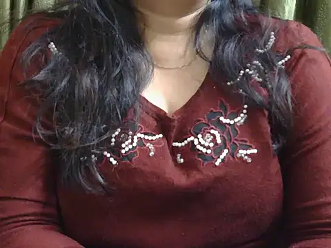 Snapshot of Miss_Eira chatting on 11-24-25, 10:15 Miss Eira online show from 11-24-25, 10:15