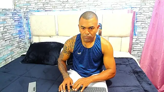 Snapshot of Nick_wc chatting on 11-09-25, 09:35 Nick wc online show from 11-09-25, 09:35