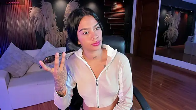 Saara Corraless online show from 02-24-26, 06:28