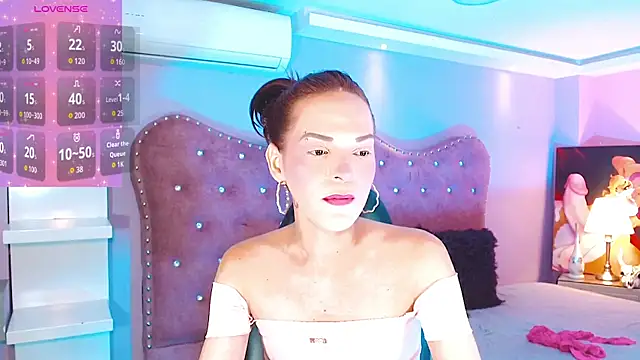 Snapshot of AnnaRouseQueen chatting on 11-29-25, 03:31 AnnaRouseQueen online show from 11-29-25, 03:31