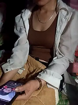 Lynn-122 online show from 04-26-26, 04:59