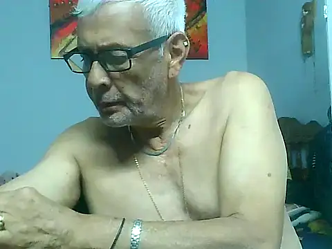 dirtysluttyfist online show from 11-24-25, 06:18