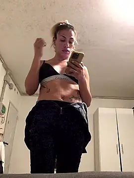 ESTRELLABERECHUCKY online show from 01-09-26, 07:48