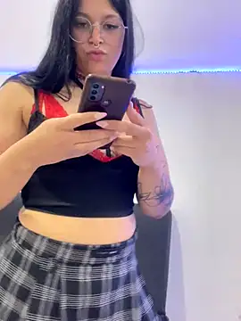 amazonaa9 online show from 11-29-25, 01:52