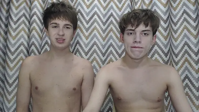 Snapshot of hornybadbunny chatting on 11-15-25, 09:00 hornybadbunny online show from 11-15-25, 09:00