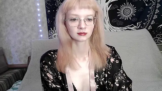 LixLee online show from 11-29-25, 12:02