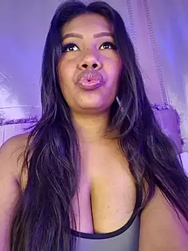 PaulaOrtiz02 online show from 11-08-25, 11:43