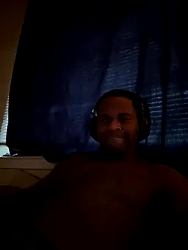 CrookedBeaut online show from 11-30-25, 02:32